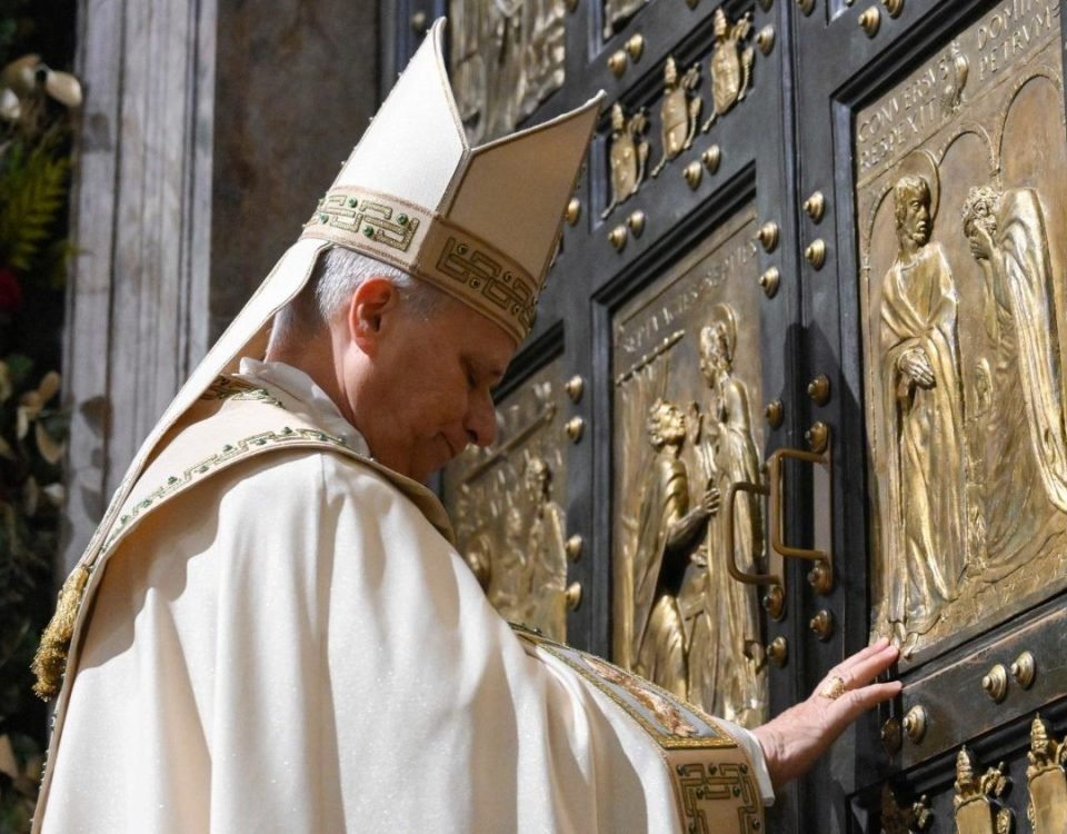 Zatvorenie Svätej brány (Vatican News)